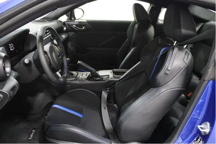 $34988 : Subaru BRZ 2025 tS 2dr Coupe image 3