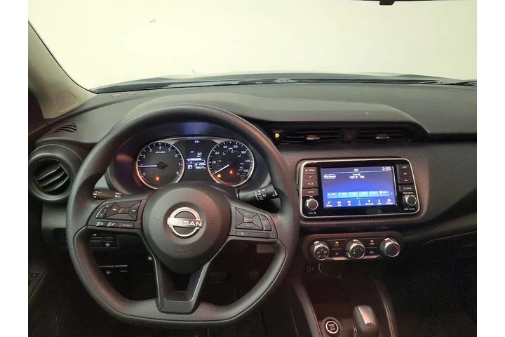 $17998 : Nissan Kicks 2024 S 4dr Cros image 10