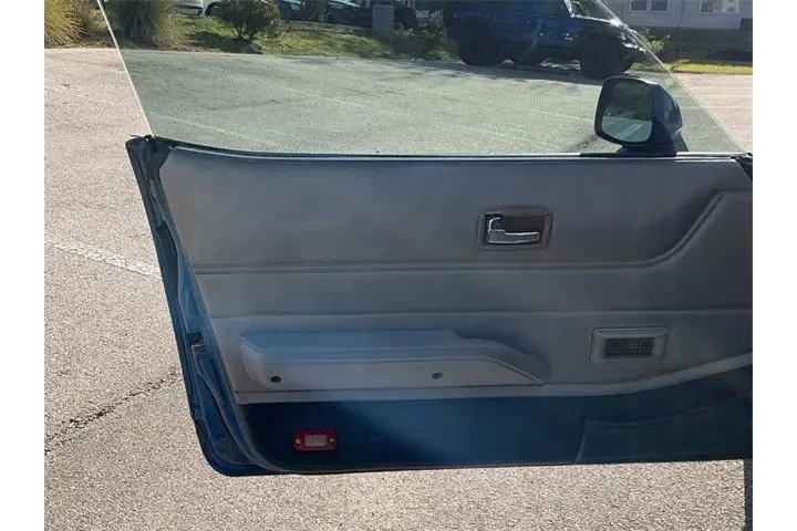 $8000 : Datsun 280ZX 1982 GL 2dr Hat image 6