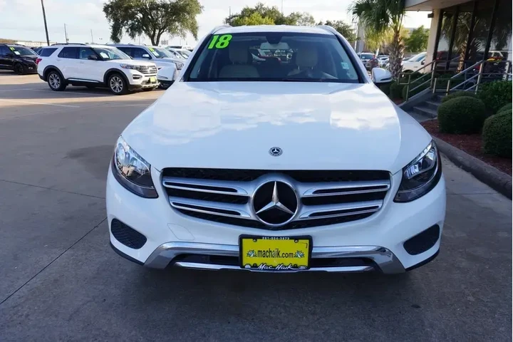 $17988 : Mercedes-Benz GLC 2018 GLC 3 image 2