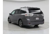 $30998 : Toyota Sienna 2019 SE 8-Pass thumbnail