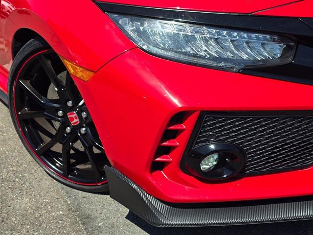 $35595 : 2017 Civic Type R image 3