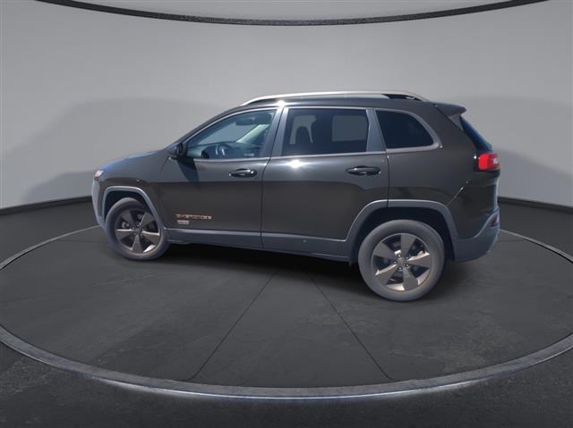 $16300 : PRE-OWNED 2016 JEEP CHEROKEE image 6