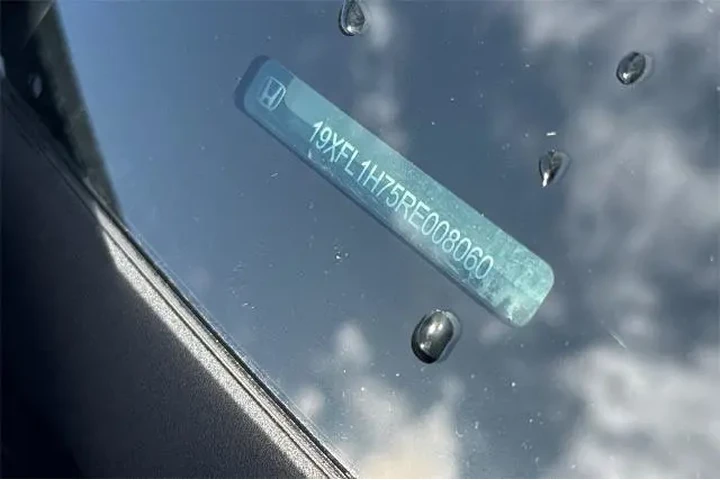 $26424 : Honda Civic 2024 EX-L 4dr Ha image 9