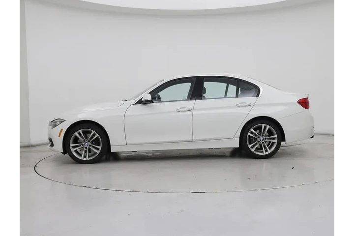 $16998 : BMW 3 Series 2017 330i 4dr S image 3