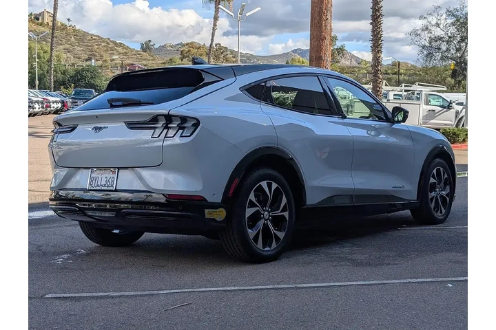$22625 : Ford Mustang Mach-E 2022 Pre image 10