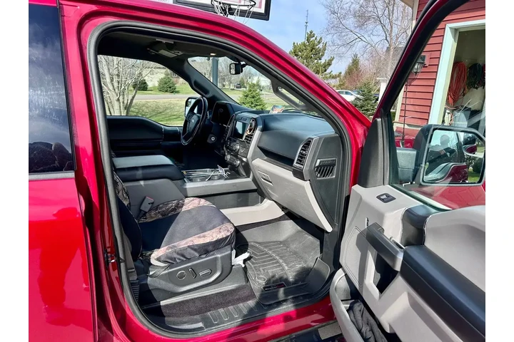 $13998 : Ford F-150 2016 4x4 King Ran image 4