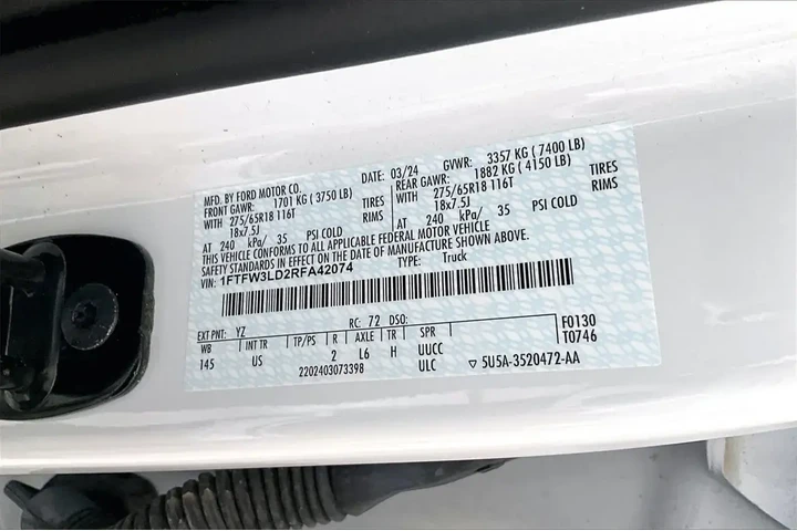 $37391 : Ford F-150 2024 4x4 XLT 4dr image 8