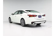 $24998 : Nissan Altima 2023 2.5 SL 4d thumbnail