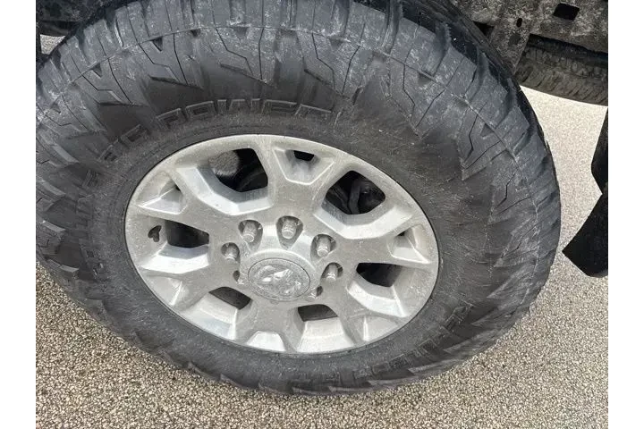 $35900 : Ram 2500 2019 4x4 Big Horn 4 image 6