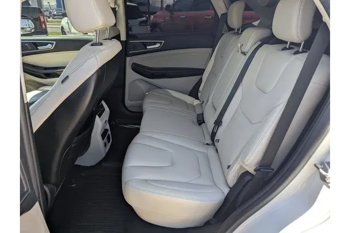 $24999 : Ford Edge 2022 AWD Titanium image 8