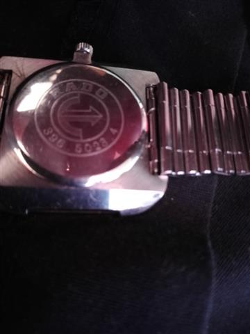 $6000 : Vendo reloj rado image 2