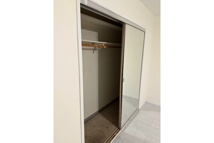 $650 : Cuarto compartido en Lawndale image 3