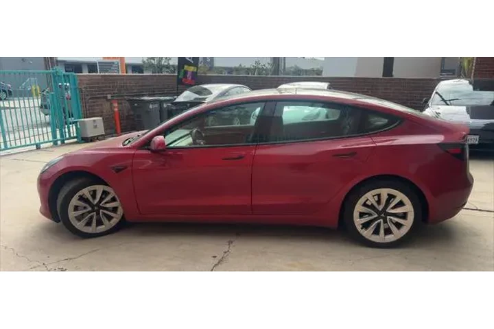 $22960 : Tesla Model 3 2022 4dr Sedan image 2