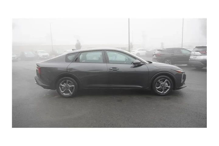 $20984 : 2025 K4 LXS image 5