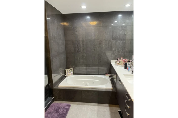 Bathroom Remodeling | Javier’s image 6