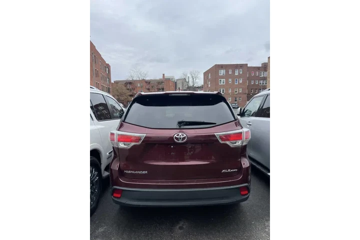 $11999 : 2015 Highlander XLE image 10