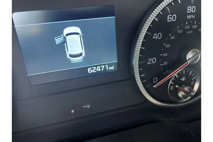 $23996 : Kia Telluride 2022 S 4dr SUV image 4