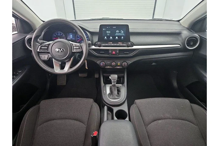 $16998 : Kia Forte 2021 LXS 4dr Sedan image 9