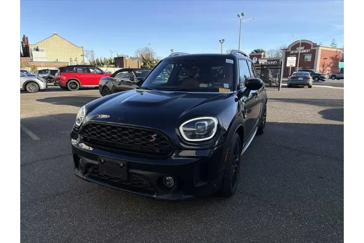 $33943 : MINI Countryman 2024 AWD Coo image 2