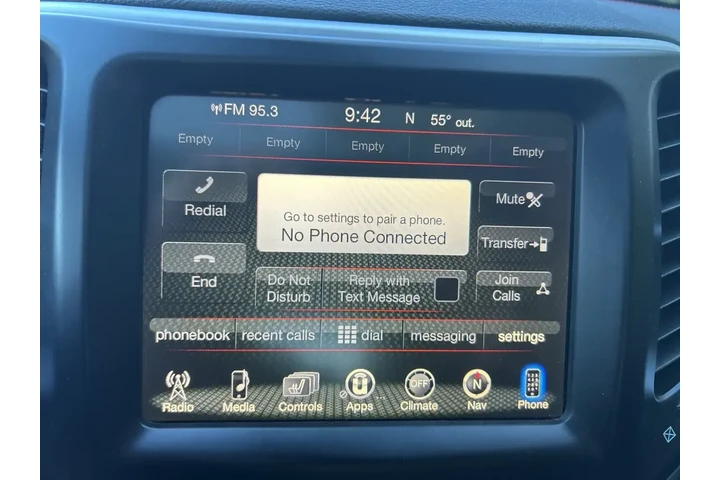 $13950 : Jeep Cherokee 2017 4x4 Trail image 5