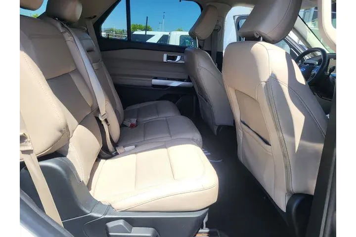 $22750 : Ford Explorer 2021 Limited 4 image 7