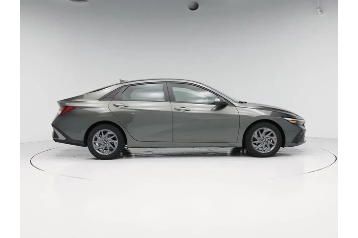 $21998 : Hyundai ELANTRA 2024 SEL 4dr image 7