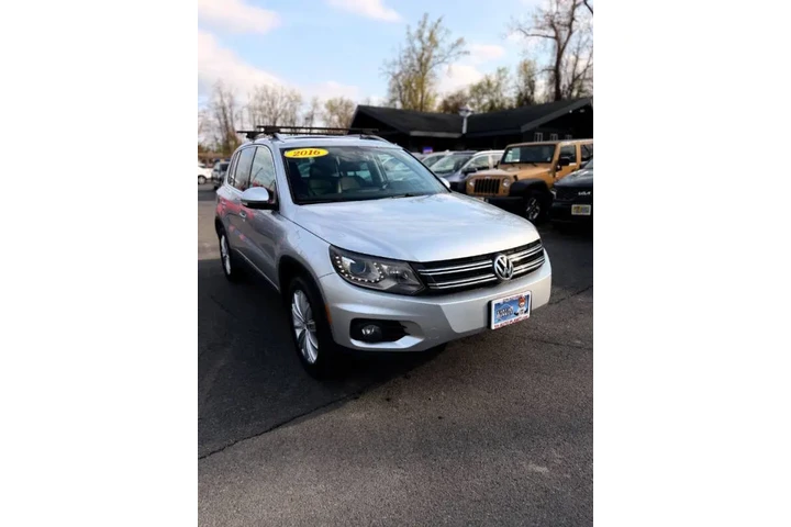 $9500 : 2016 Tiguan 2.0T SE 4Motion image 6