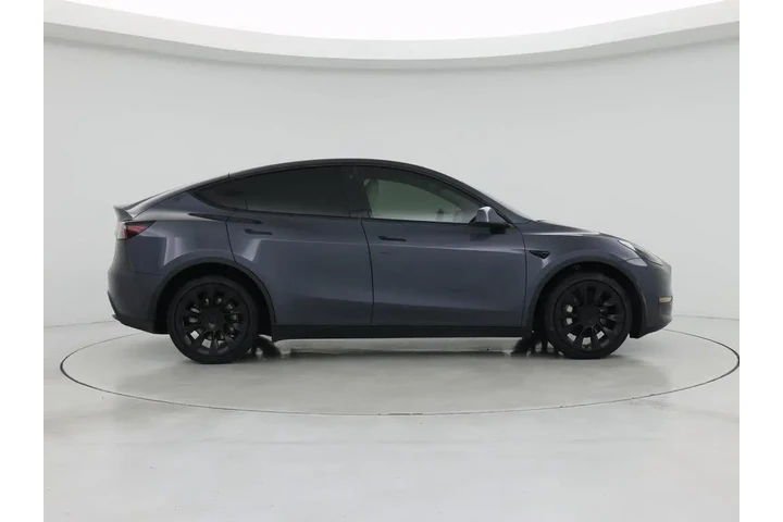$33998 : Tesla Model Y 2023 AWD Long image 7