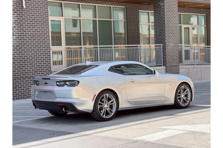 $18990 : 2019 CHEVROLET CAMARO image 8
