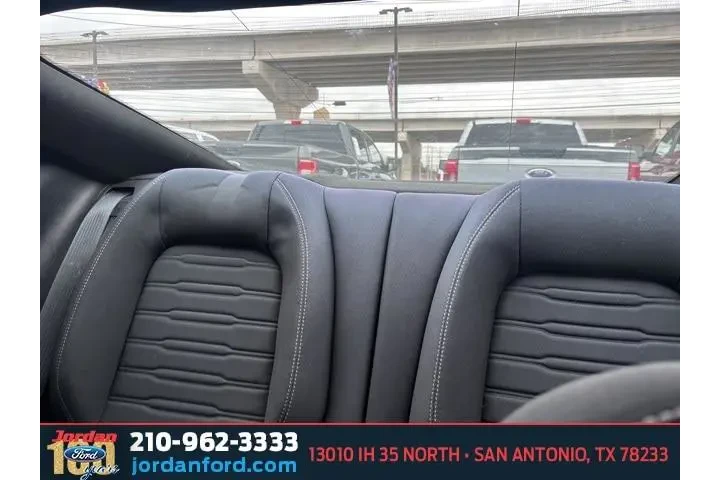 $17036 : Ford Mustang 2017 EcoBoost 2 image 8