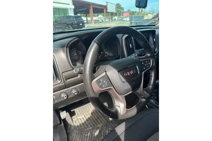 $28768 : GMC Canyon 2019 4x4 All Terr image 9