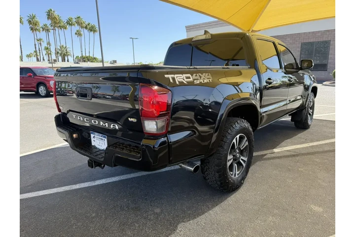 $32999 : Toyota Tacoma 2019 4x4 TRD P image 5