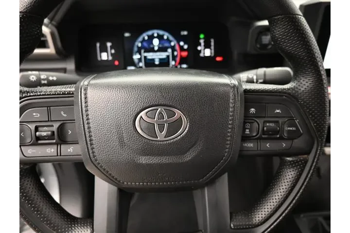 $32995 : Toyota Tacoma 2024 4x2 SR 4d image 8