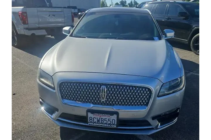 $18500 : Lincoln Continental 2018 Sel image 4