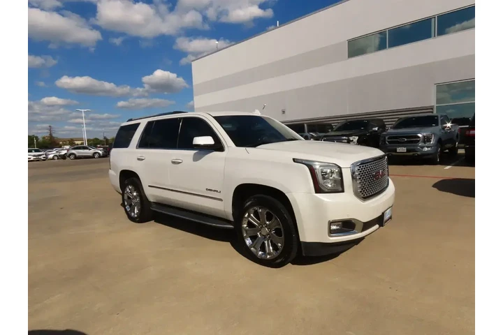 $29999 : GMC Yukon 2016 4x4 Denali 4d image 7