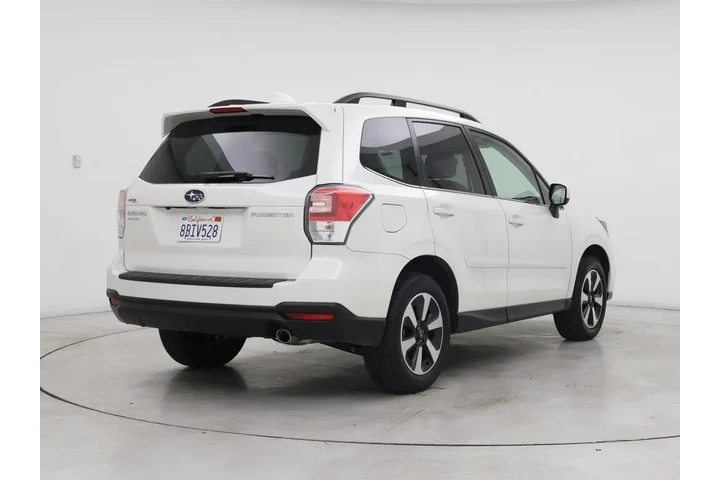 $26998 : Subaru Forester 2018 AWD 2.5 image 8
