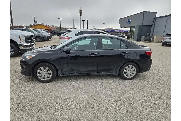 $15983 : Kia Rio 2023 S 4dr Sedan image 2