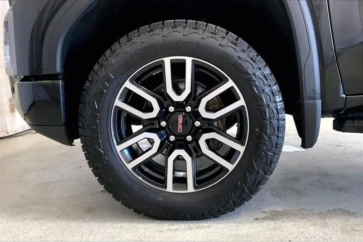 $31792 : GMC Sierra 1500 2021 4x4 AT4 image 7