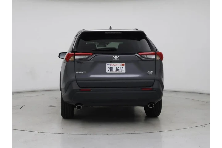 $30998 : Toyota RAV4 2022 AWD XLE 4dr image 6