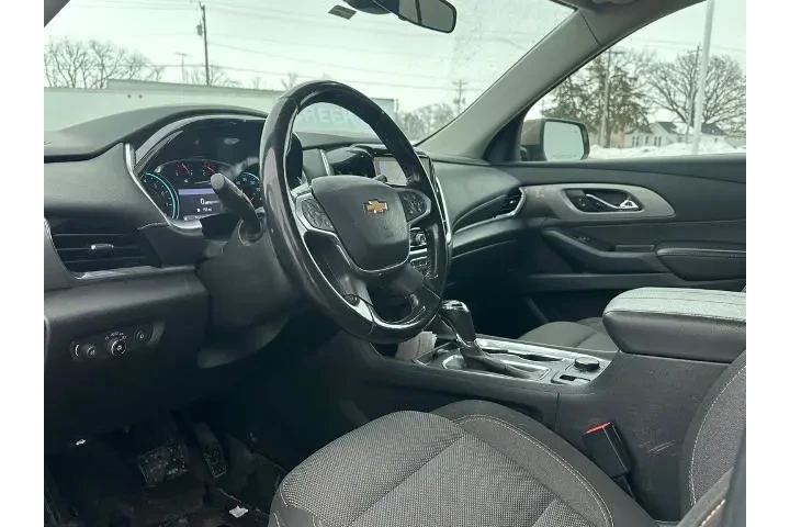 $15928 : Chevrolet Traverse 2020 4x4 image 8