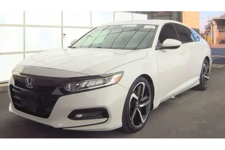 $24988 : Honda Accord 2020 Sport 4dr image 2