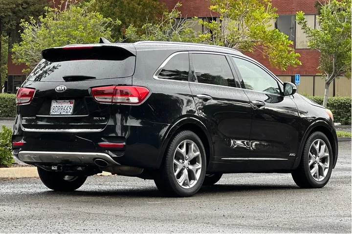 Kia Sorento 2018 AWD SX V6 4 image 3