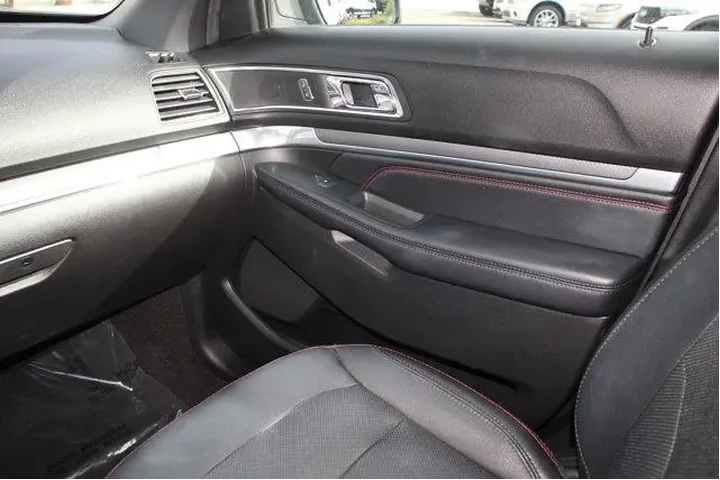 $22042 : Ford Explorer 2019 AWD Sport image 8