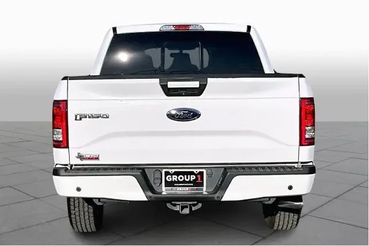 $17086 : Ford F-150 2016 4x2 XLT 4dr image 5