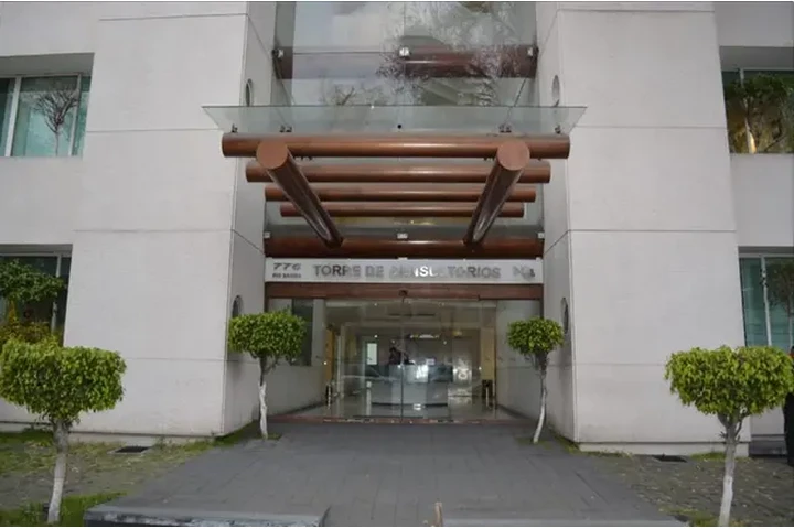 $4000 : RENTA CONSULTORIO EN TORRE MIG image 1