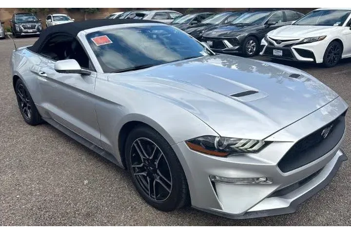 $18600 : Ford Mustang 2019 EcoBoost 2 image 2