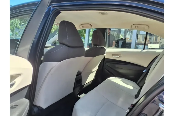 $15899 : Toyota Corolla 2021 LE 4dr S image 6