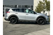 $24985 : Toyota RAV4 2018 XLE 4dr SUV thumbnail