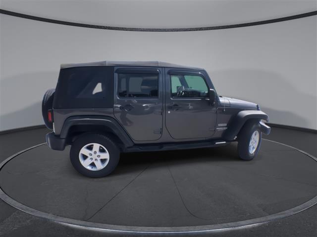 $22500 : PRE-OWNED 2018 JEEP WRANGLER image 9